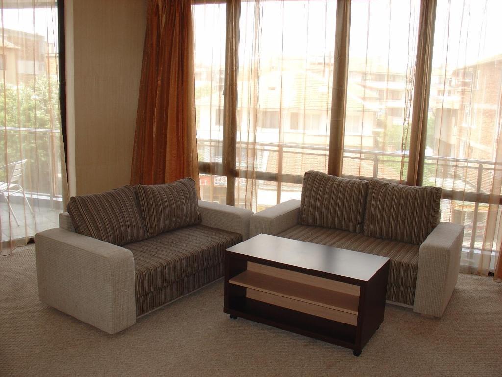 Marieta Palace Hotel Νεσέμπαρ Δωμάτιο φωτογραφία