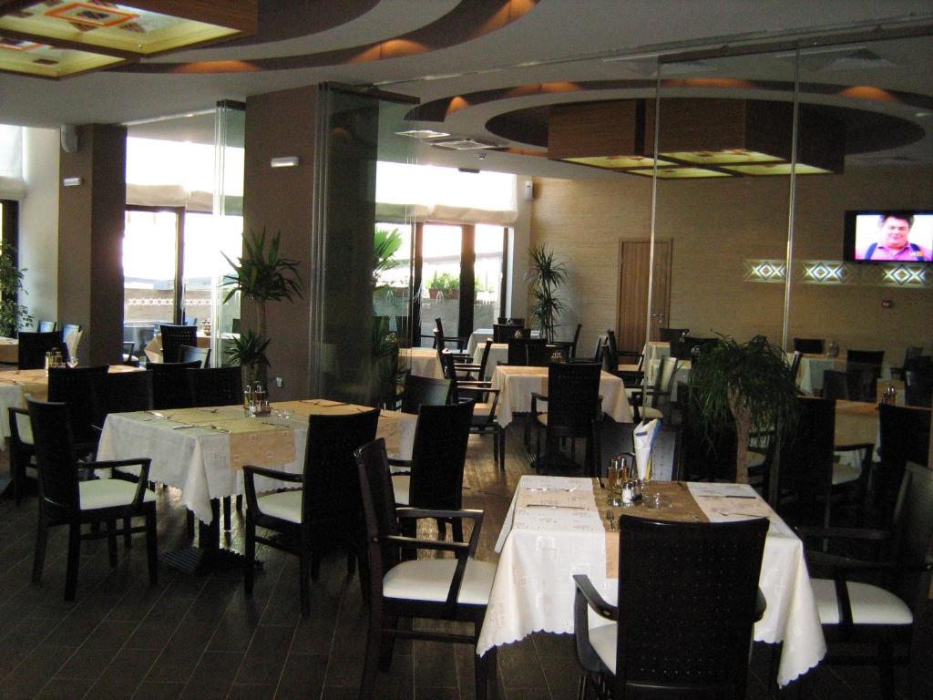 Marieta Palace Hotel Νεσέμπαρ Εξωτερικό φωτογραφία