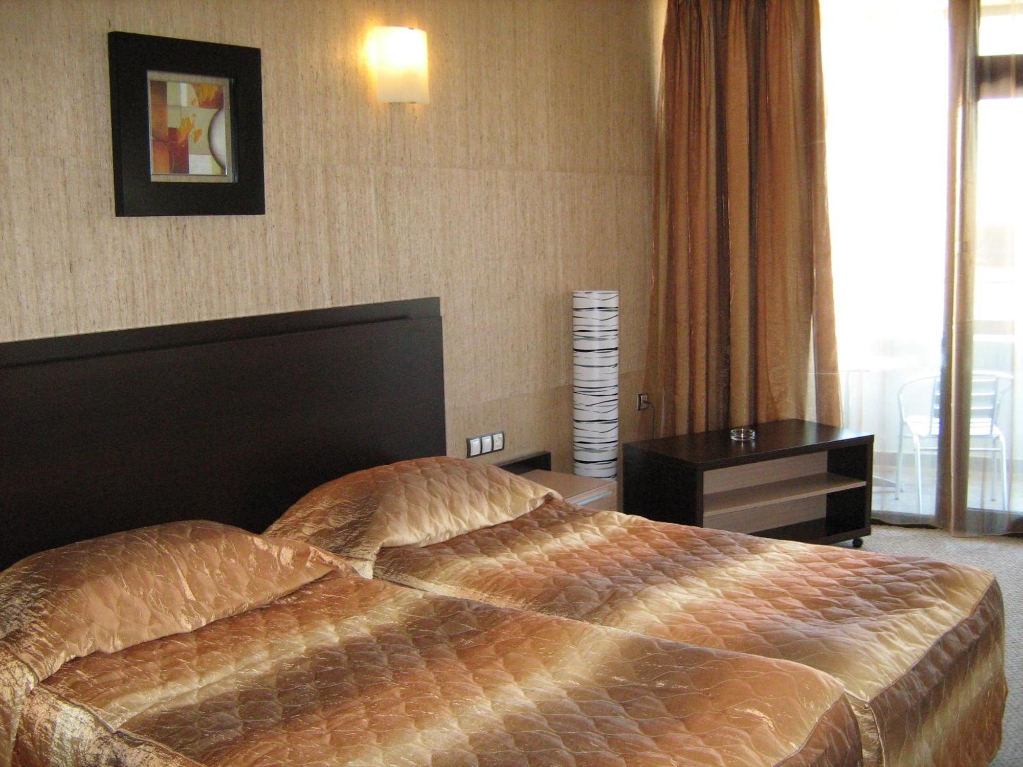 Marieta Palace Hotel Νεσέμπαρ Εξωτερικό φωτογραφία